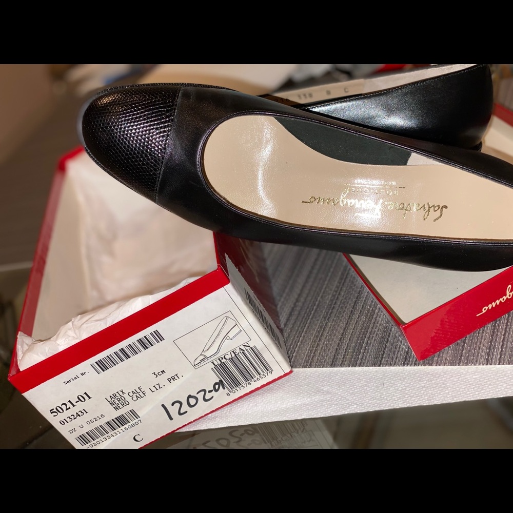 Black Never used Ferragamo shoes